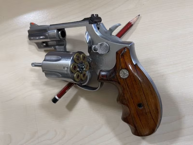 Smith Wesson 357 Magnum 2.5 inch