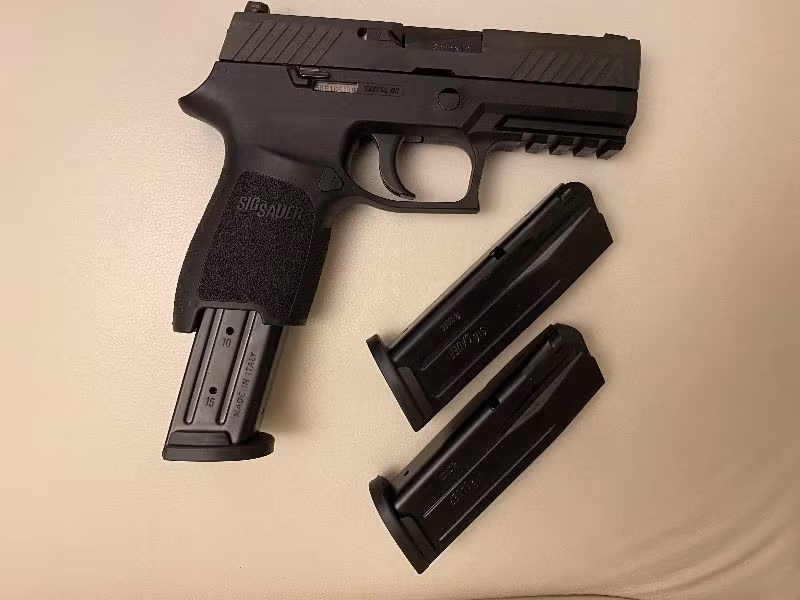 SIG SAUER P320 CARRY, İlk sahibinden, hiç Kullanılmamış