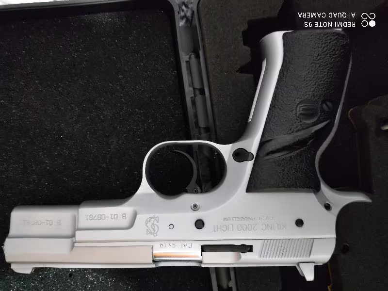 Memurdan taşıma ruhsatlı sarsılmaz light