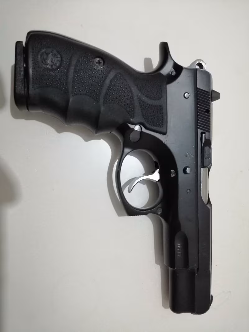 CZ 75 B