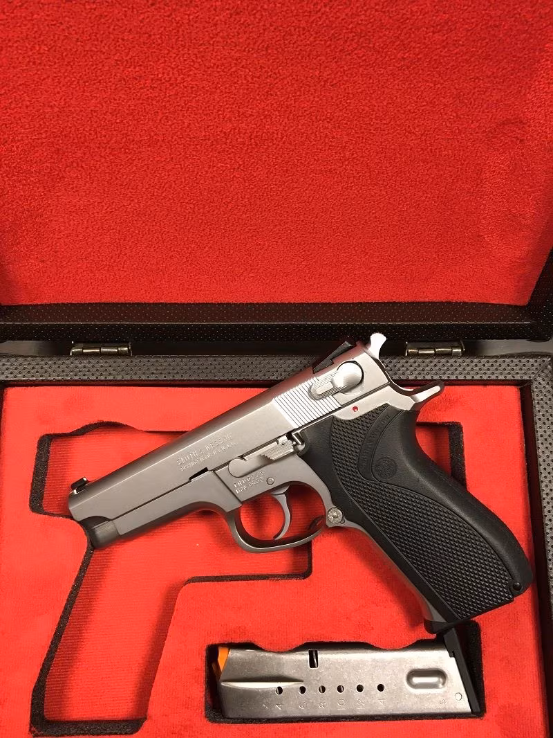 S.WESSON 5906 SIFIR AYARINDA(ÖZEL SERİ TETİĞİ VE HOROZU KROM)