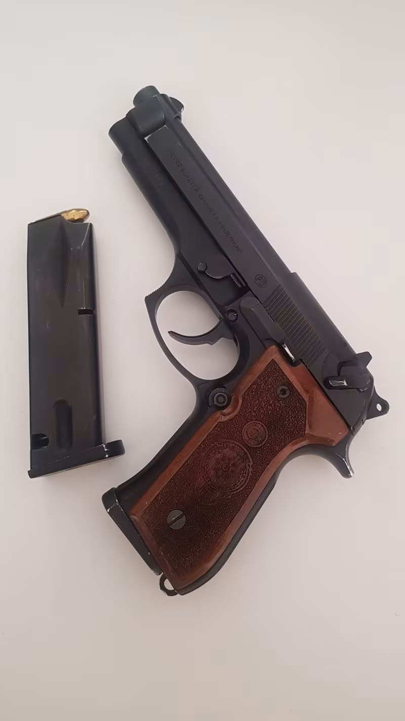 TEMİZ KULLANILMIŞ BARETTA F 92 15+1