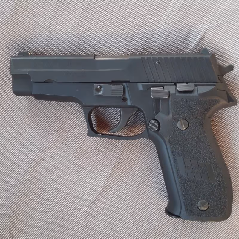 Sig Sauer P226