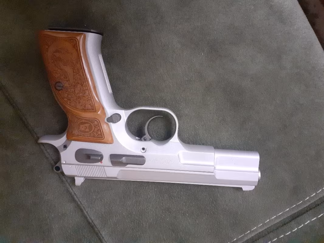 SARSILMAZ KILINÇ 2000 LIGHT