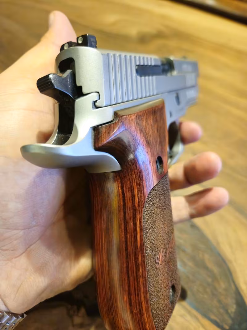 Silahların Şahı. P226 ELITE STAINLESS