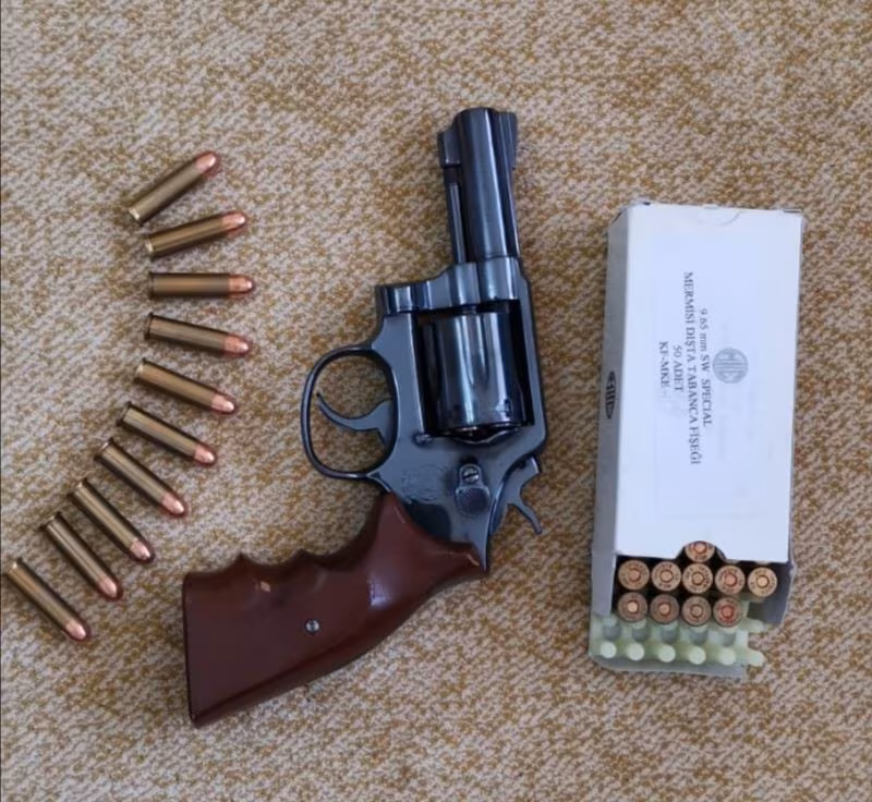 Silah Satın alma belgesi olanlar lütfen.