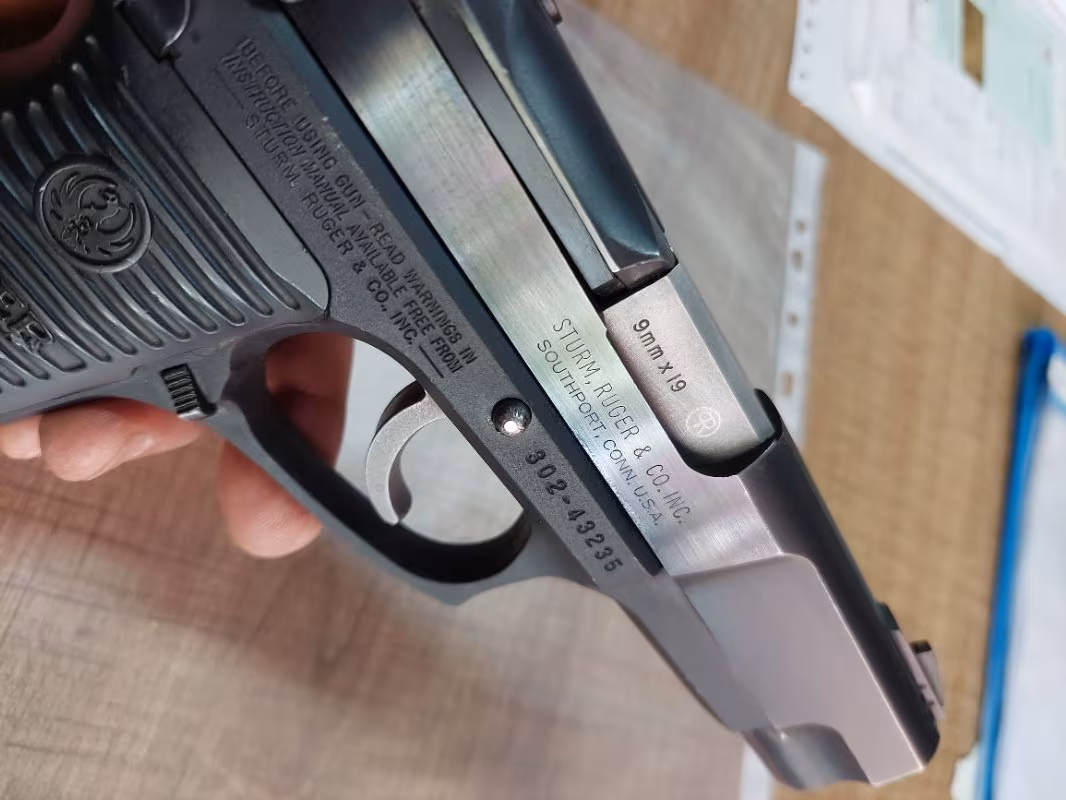 Ruger P85  302  serisi full orjinal gazeteciden