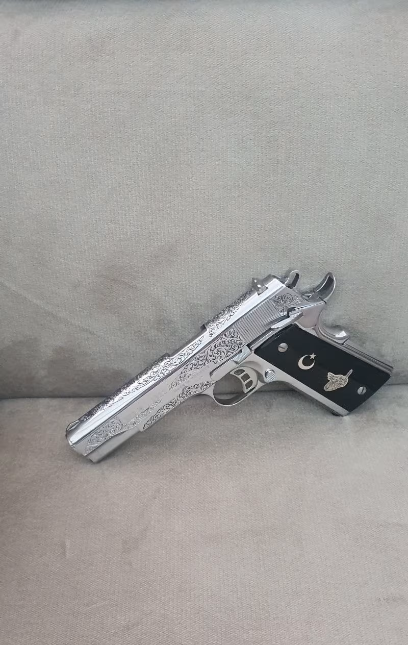 Temiz. Özel İşlemeli