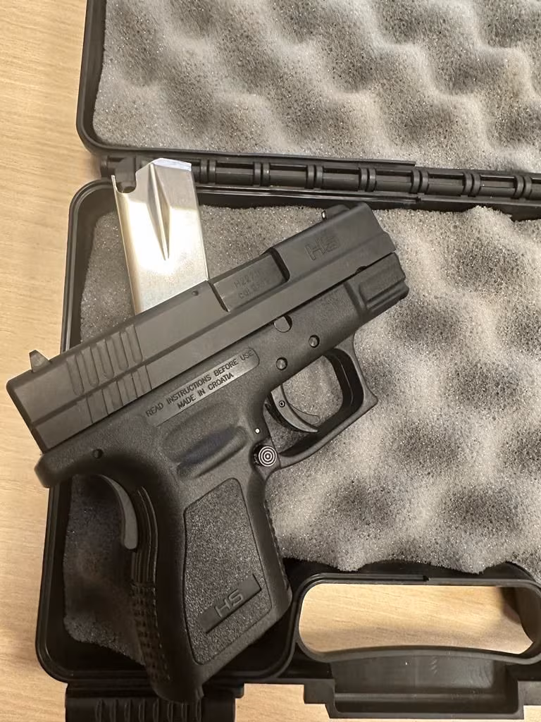 Hs 9 sub Compact