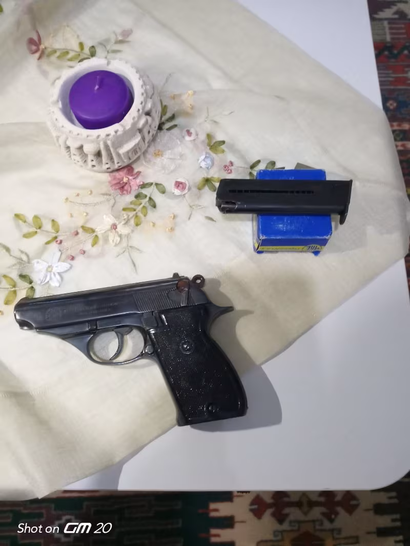 Emekli astsubay silahı ruhsatlı