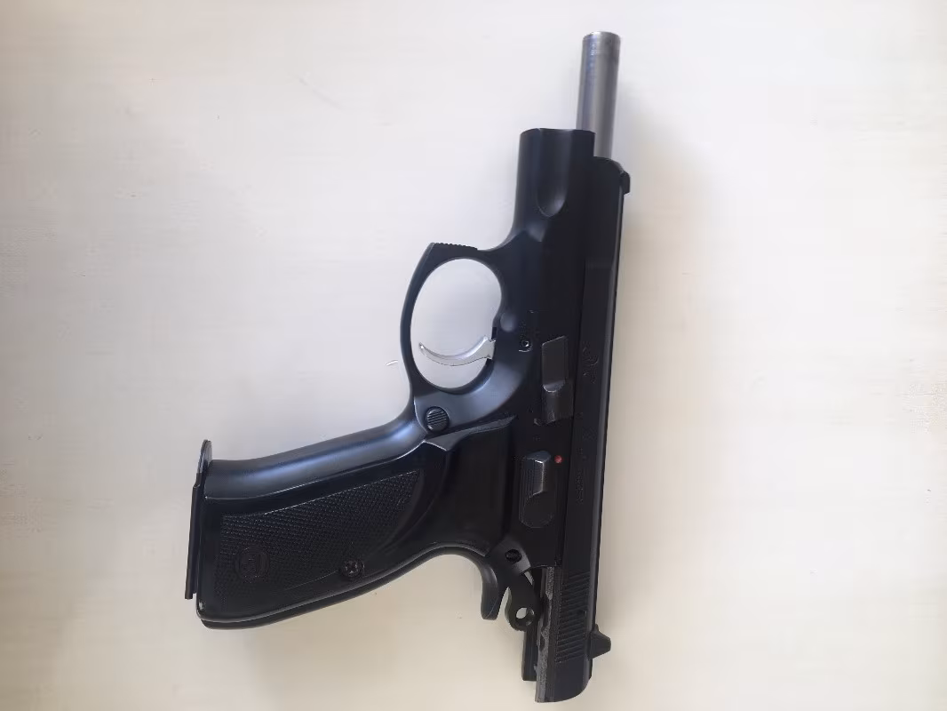 SIFIR AYARINDA ORJİNAL CZ 75 B
