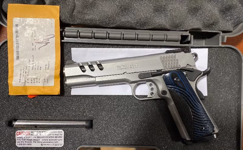 Sw PERFORMANCE CENTER 1911