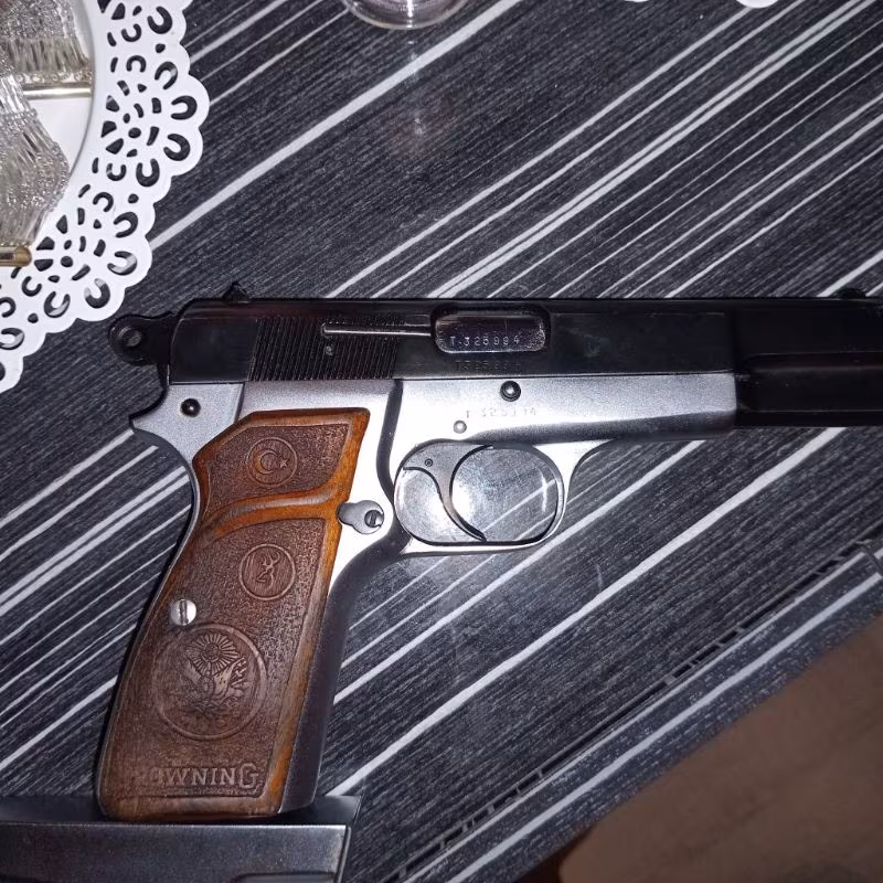 SAHİBİNDEN ÇOK AZ KULLANILMIŞ BROWNİNG