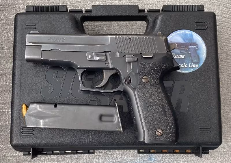 SIGSAUER P 226