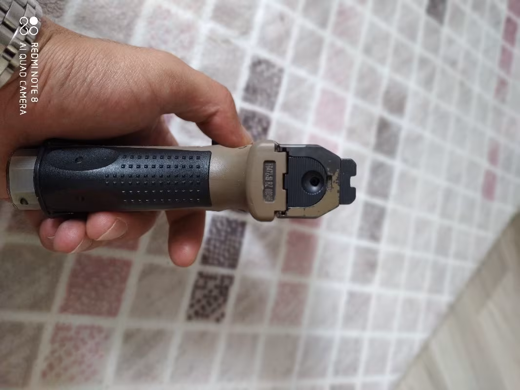 Kamu görevlisinden mükemmel bir silah