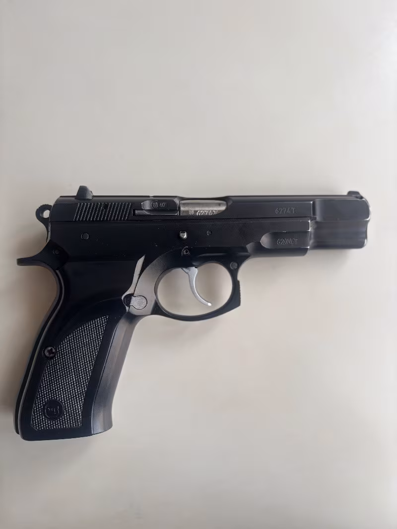 Emekli Polisten Cz 75b