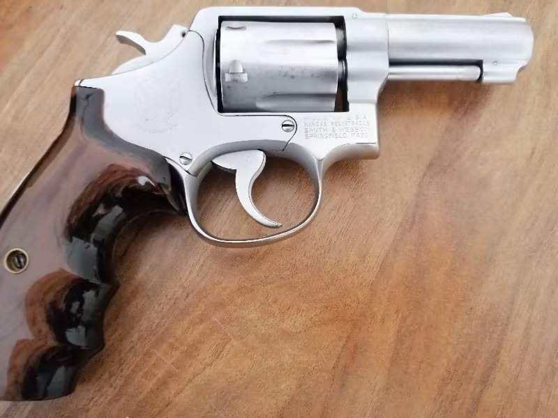 Temiz hatasız 38 lik smith wesson