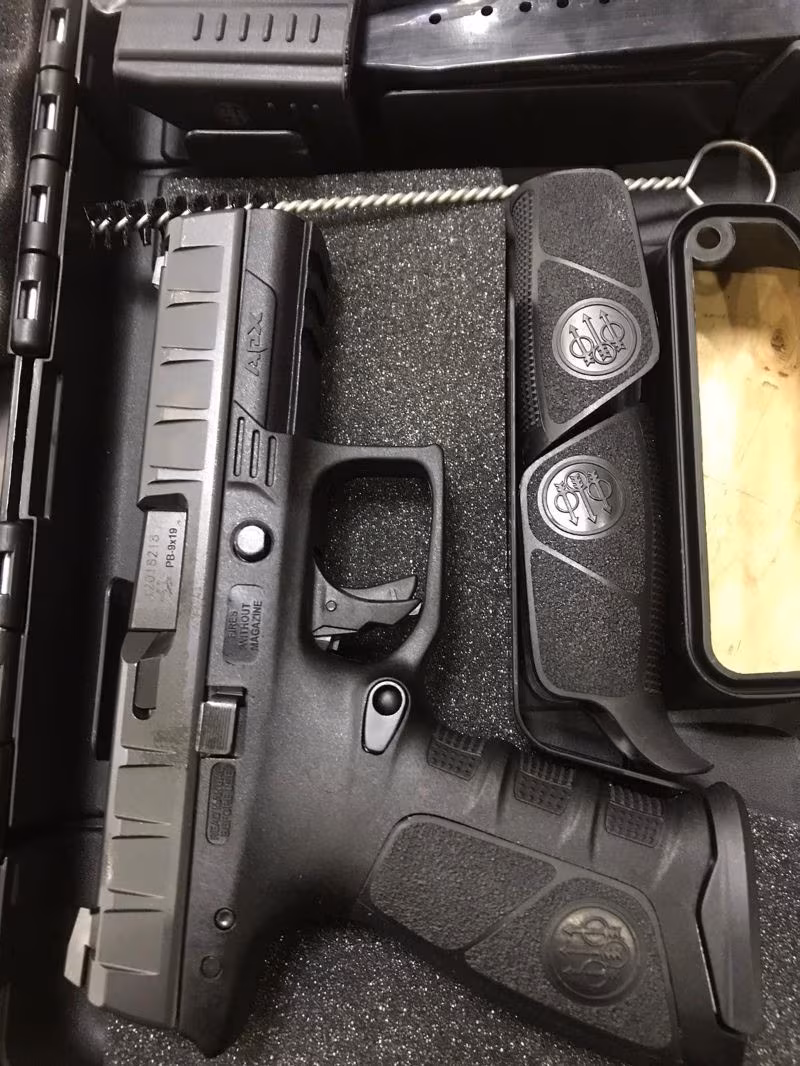 SİFİR BERETTA APX