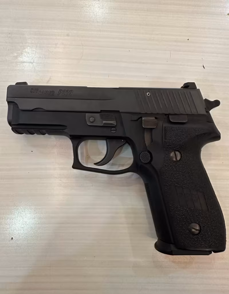 Sig Sauer P229