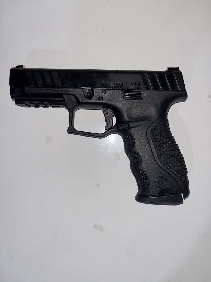 cz p07 ve stoeger str9