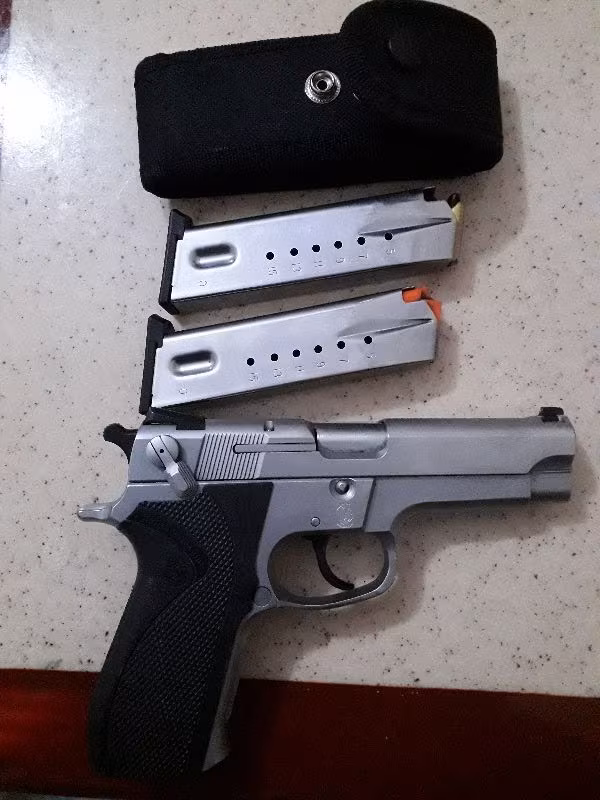 SMT-WESSON 5906 9mm
