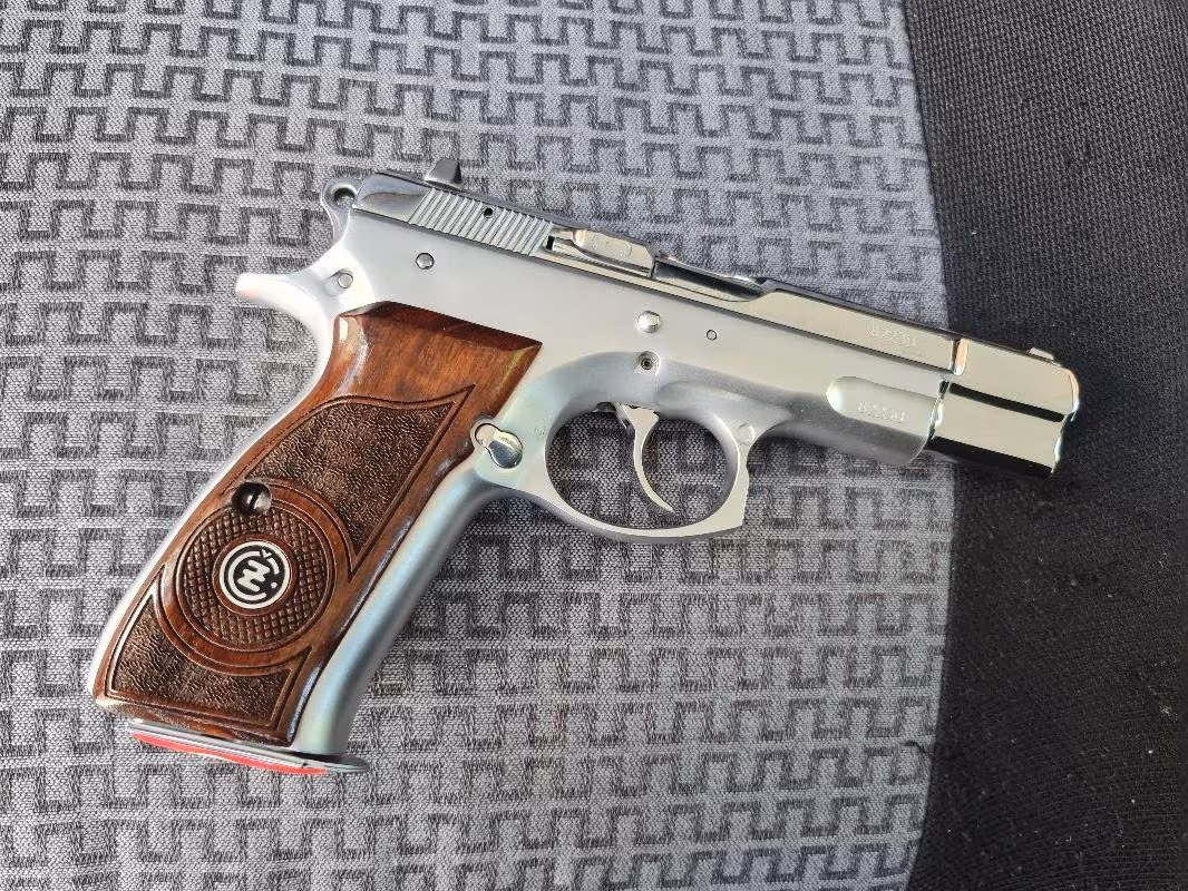 ÇOK TEMİZ CZ 75 B