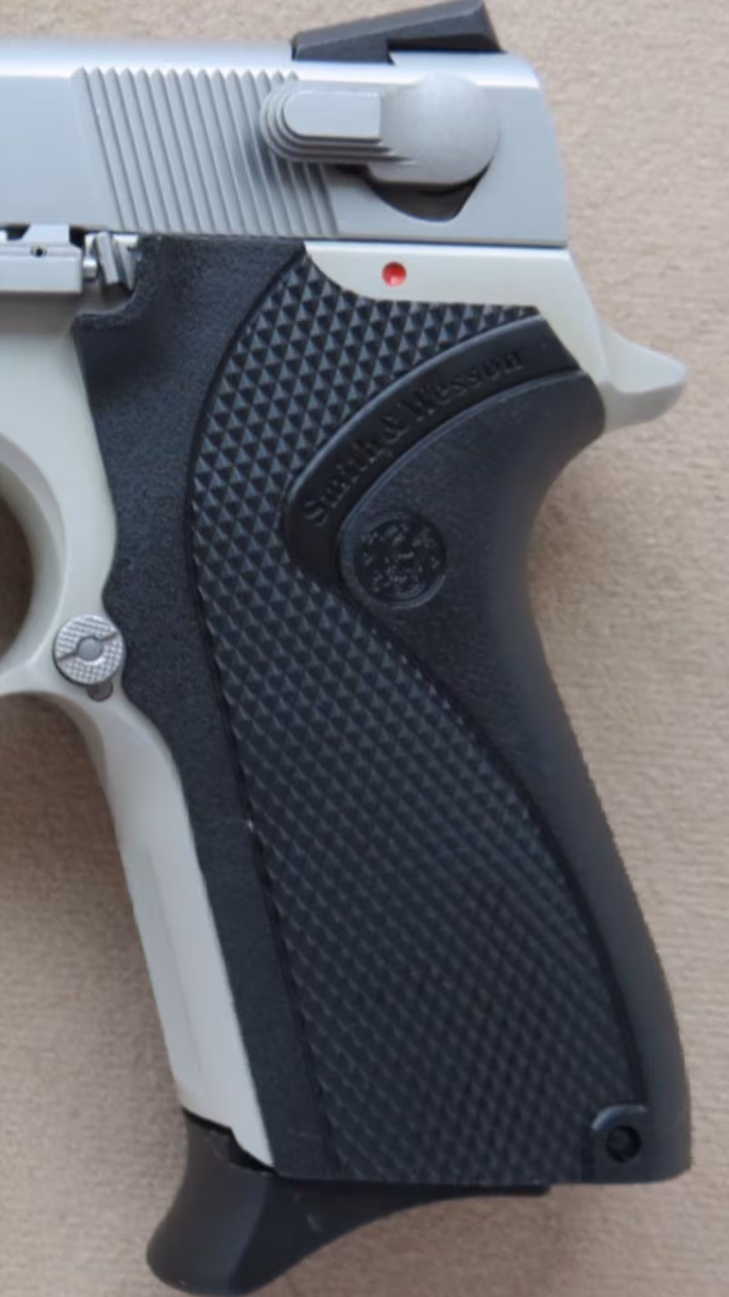 Smith wesson 6906 satıldı