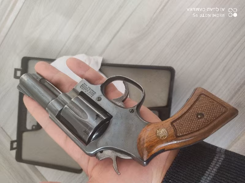 Smith wesson 38 toplu ve öfkeli