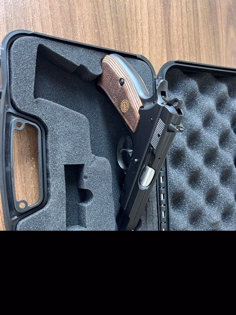 CZ 75 B
