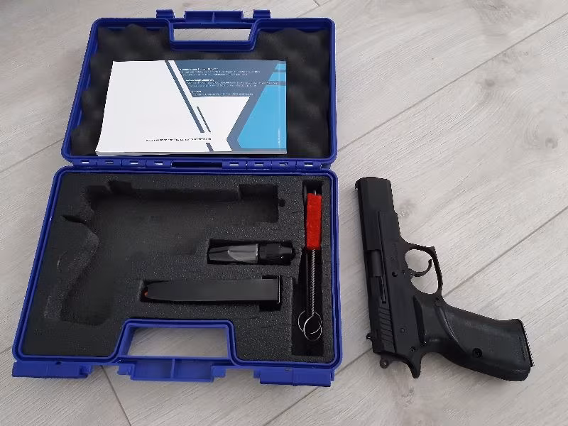 Memurdan sıfır ayarinda kılınç 2000 mega sadece 1 sefer mermi atıldı