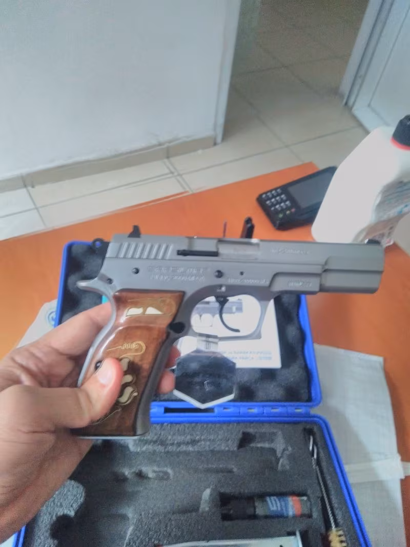 Sarsılmaz kılıç mega 2000 sıfır