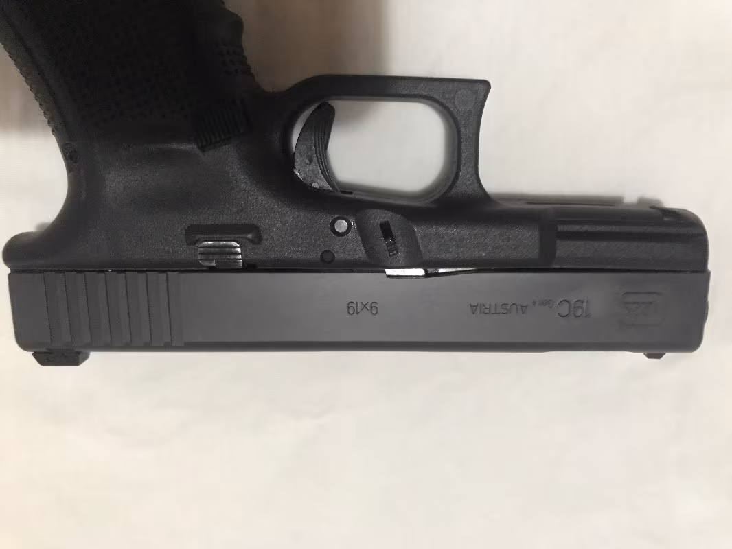 Glock 19C GEN4