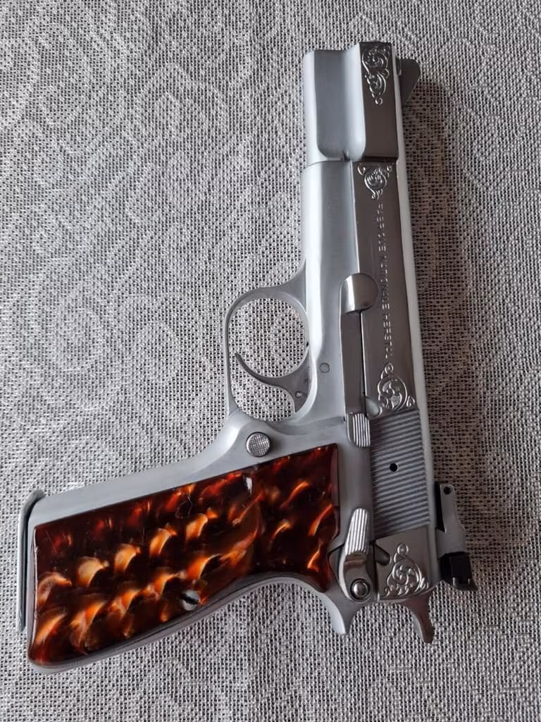 BELÇİKA BROWNİNG  H.P Silwer Chrome 14'lü Tabanca (YARGI MENSUBUNDAN)