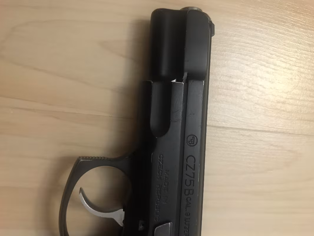 Cz 75 b