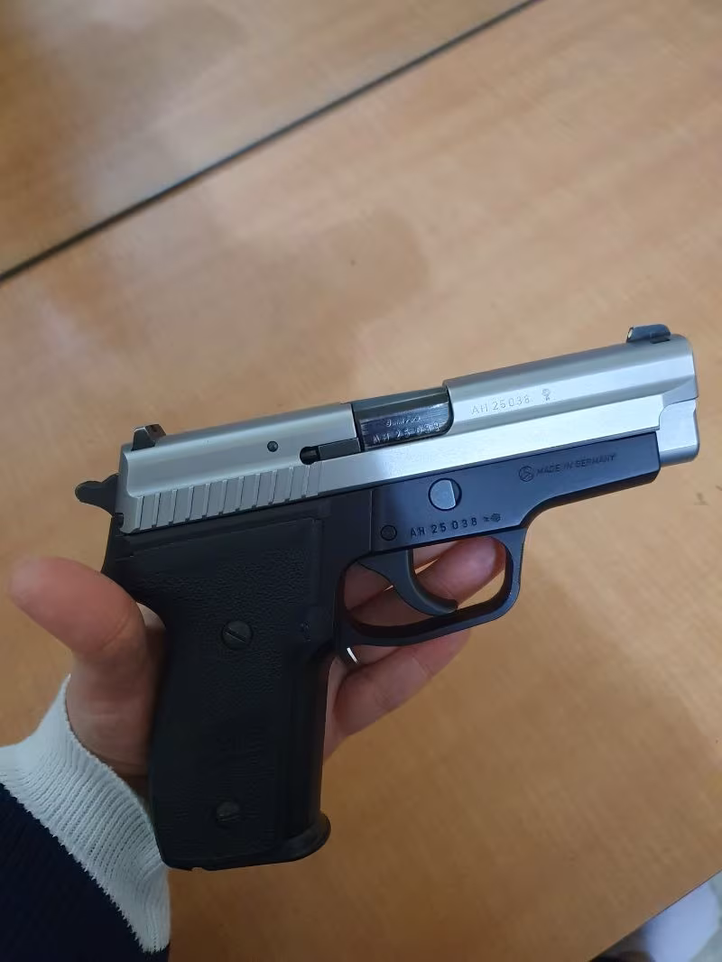 Sig Sauer P229