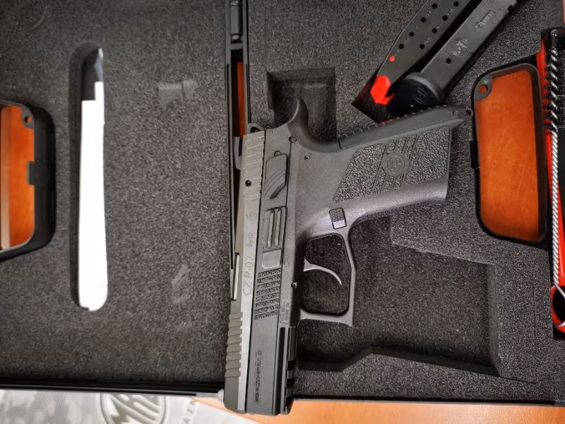 Cz P0 7
