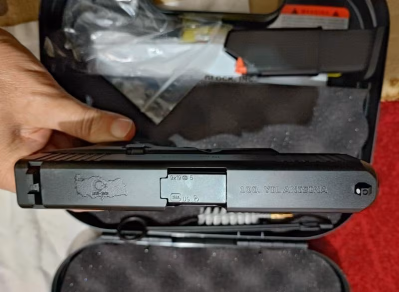 TÜRKİYE CUMHURİYETİNE ÖZEL SIFIR GLOCK 19 GEN 5!!!!