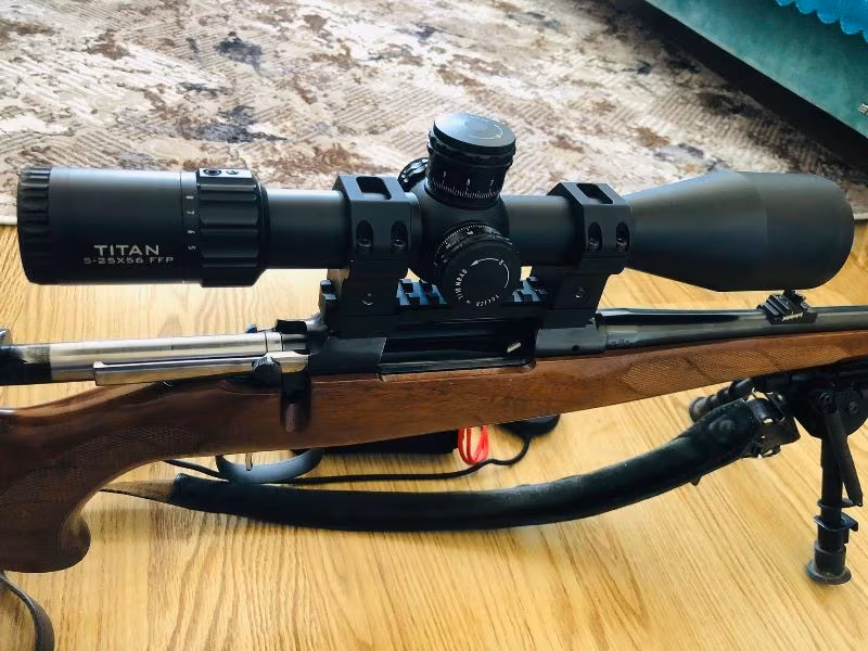 Cz 550 lux 30-06 s 100 ad. Mermi atılmış olup temizdir