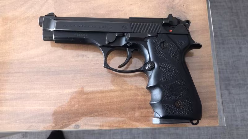 Temiz kullanilmis orjinal italyan baretta