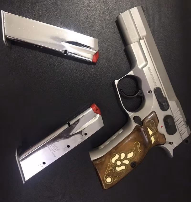 SIFIR KUTUSUNDA SARSILMAZ KILINÇ 2000 MEGA İNOKS