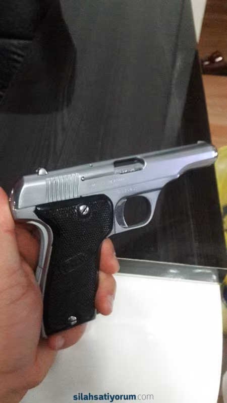 SİLAH RUHSATLIDIRRRR-----/-----/ACIIILLL ILK GELEN ALIR