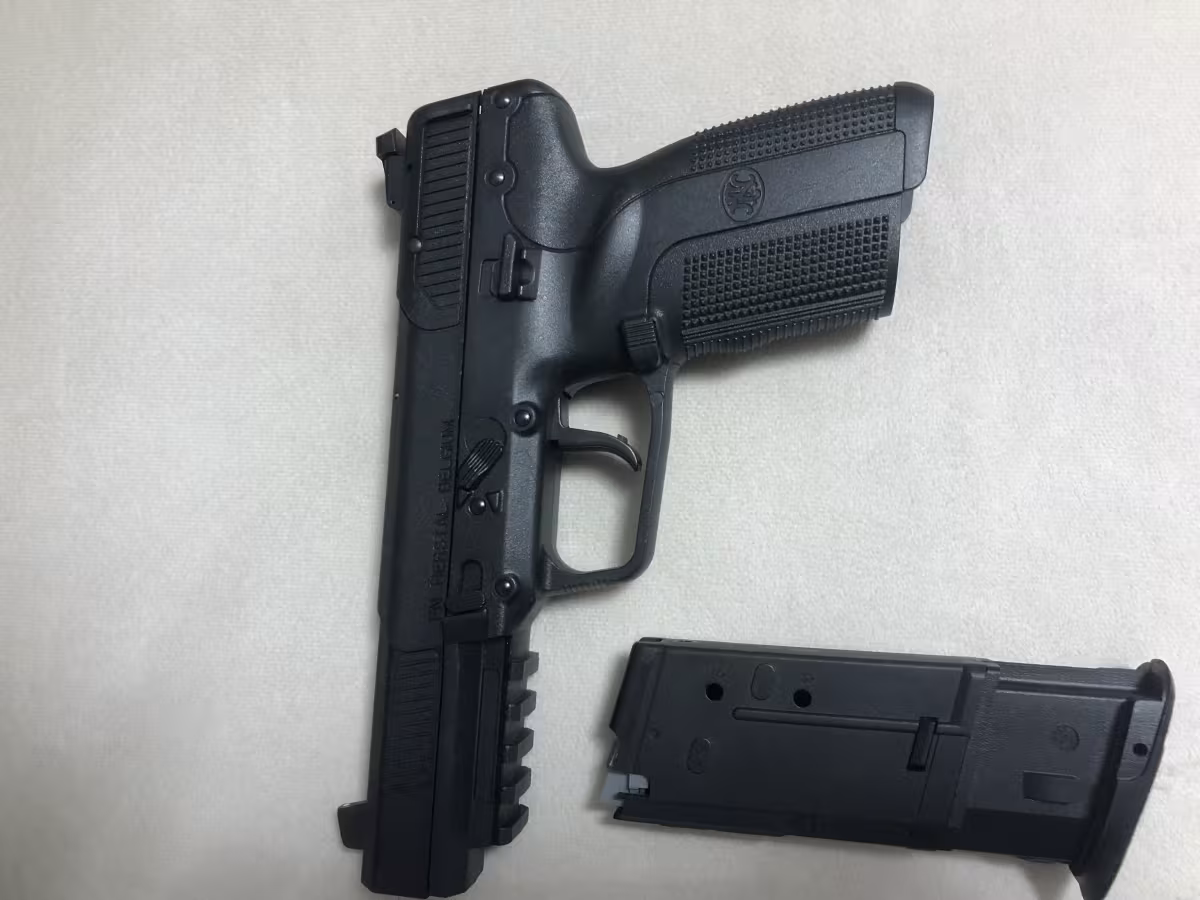 Fn 57