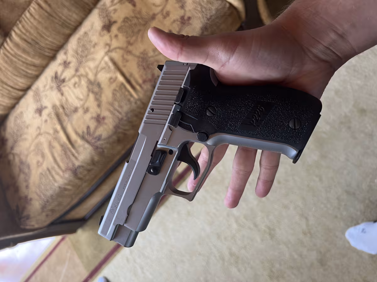 Sig Sauer P 226 NATO Sifir