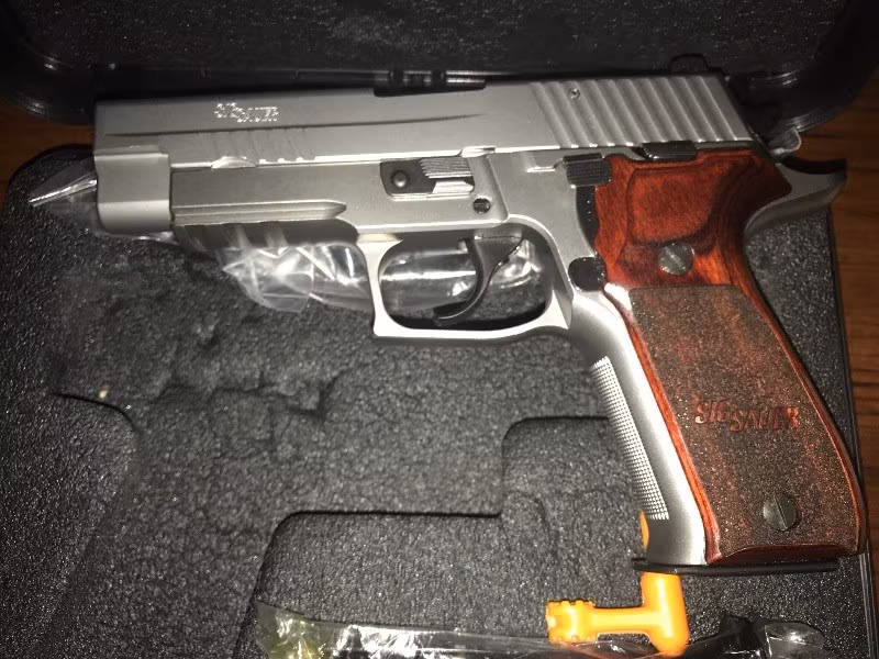 Sigsauer p226 elite stanliess sıfır