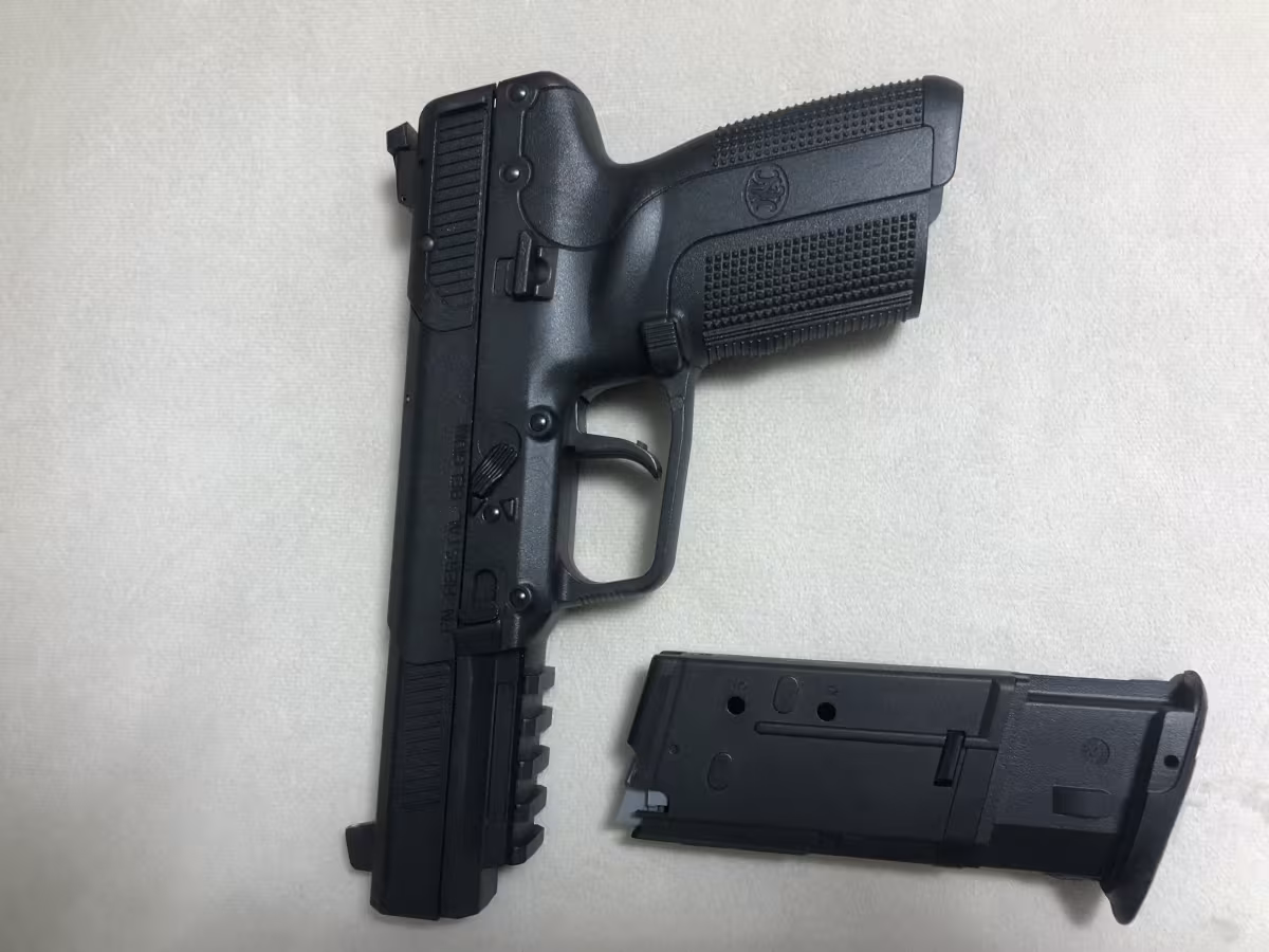 Fn 57