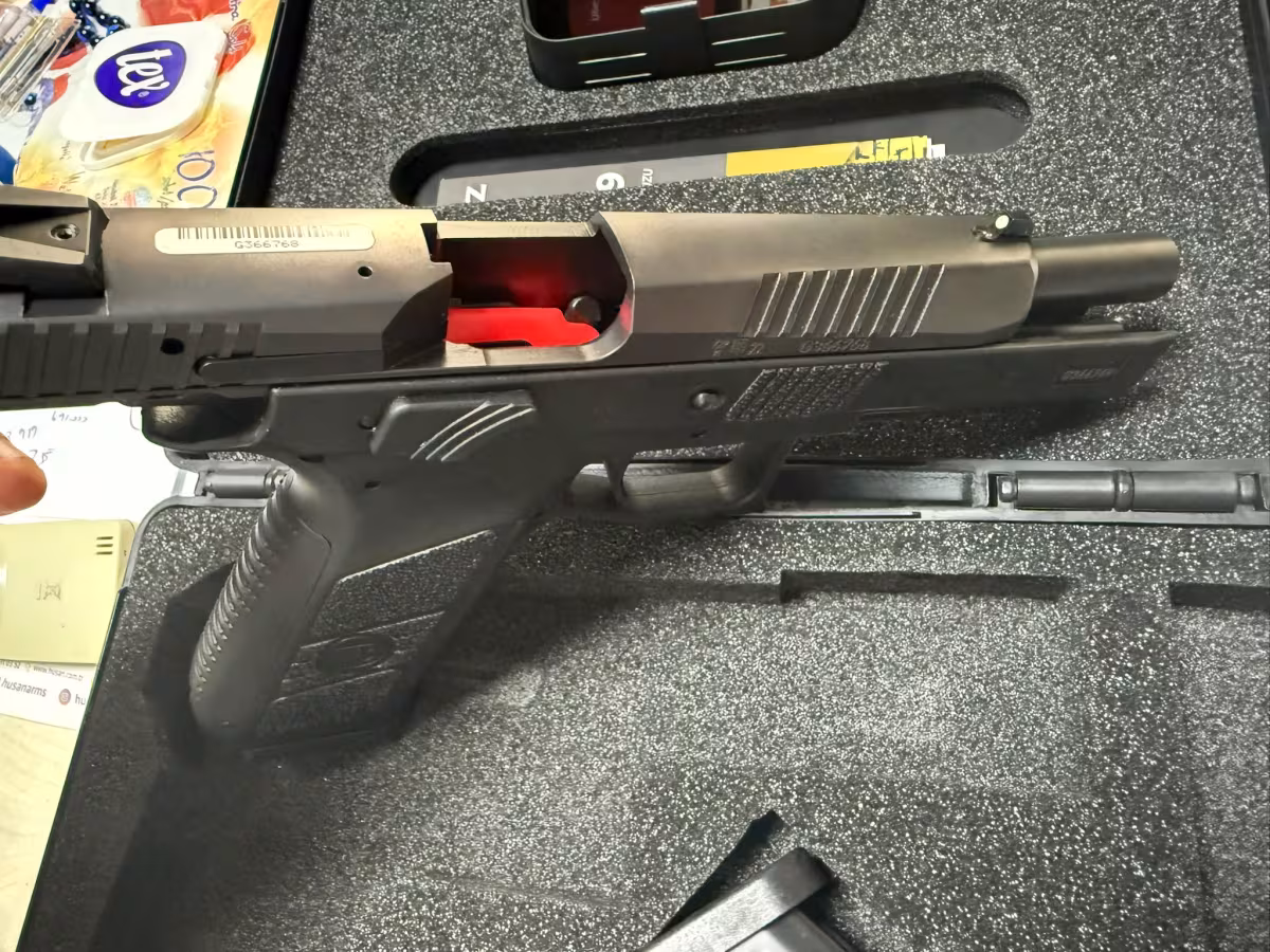 SIFIR KUTUSUNDA CZ P-09 HİÇ KULLANILMAMIŞ
