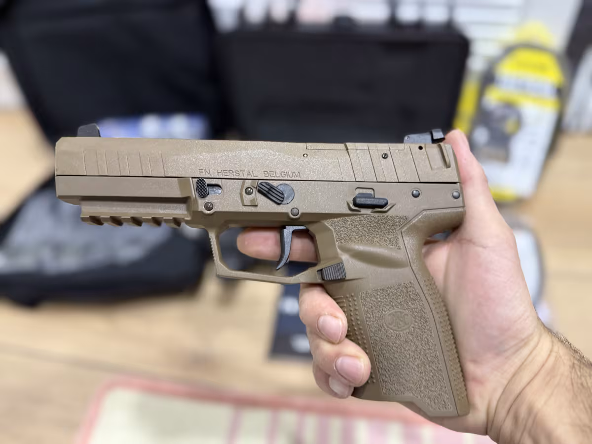 FN FIVE SEVEN/ÇÖL RENGİ 20+1 ŞARJÖR- TETİK DÜŞÜRÜLMEMİŞ