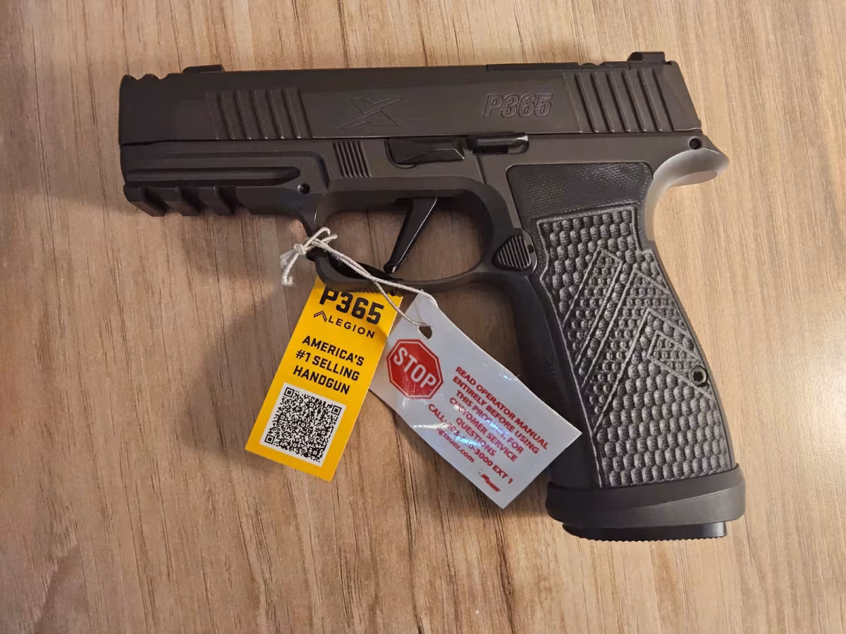Sig Sauer P365 AXG Legion