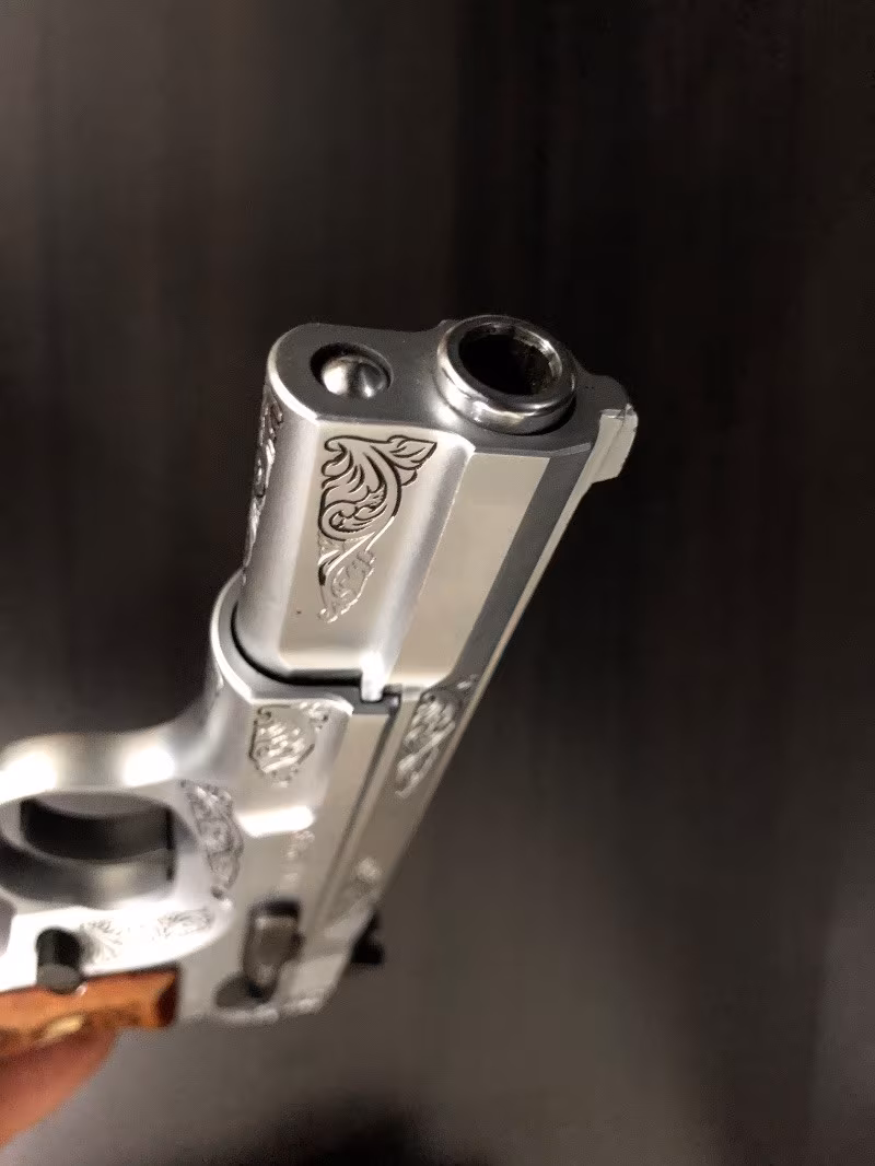 Memurdan Temiz İşlemeli Sarsılmaz K2000 Light