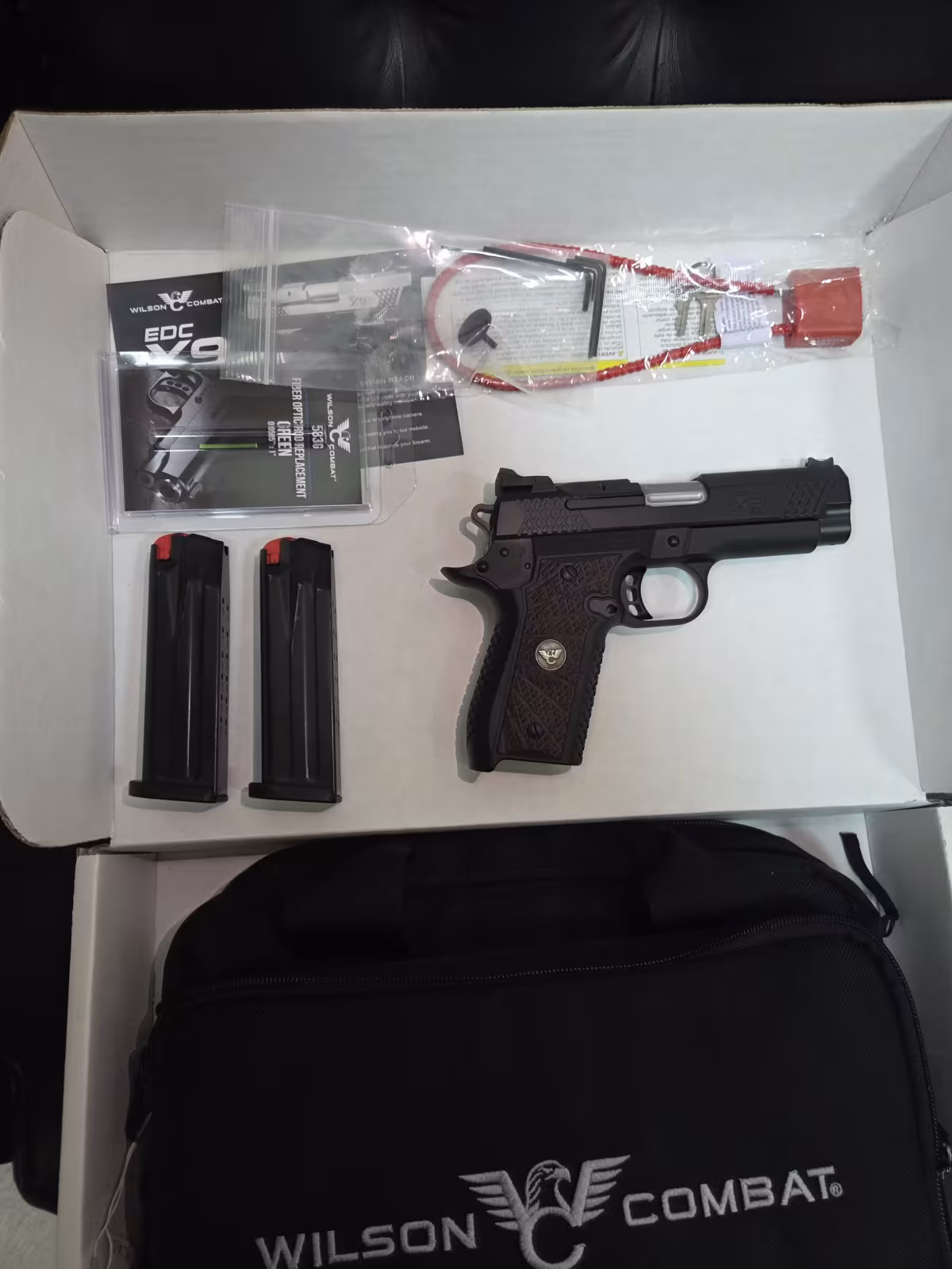 Wilson combat edc x9 2.0 silah kutusunda açılmamış